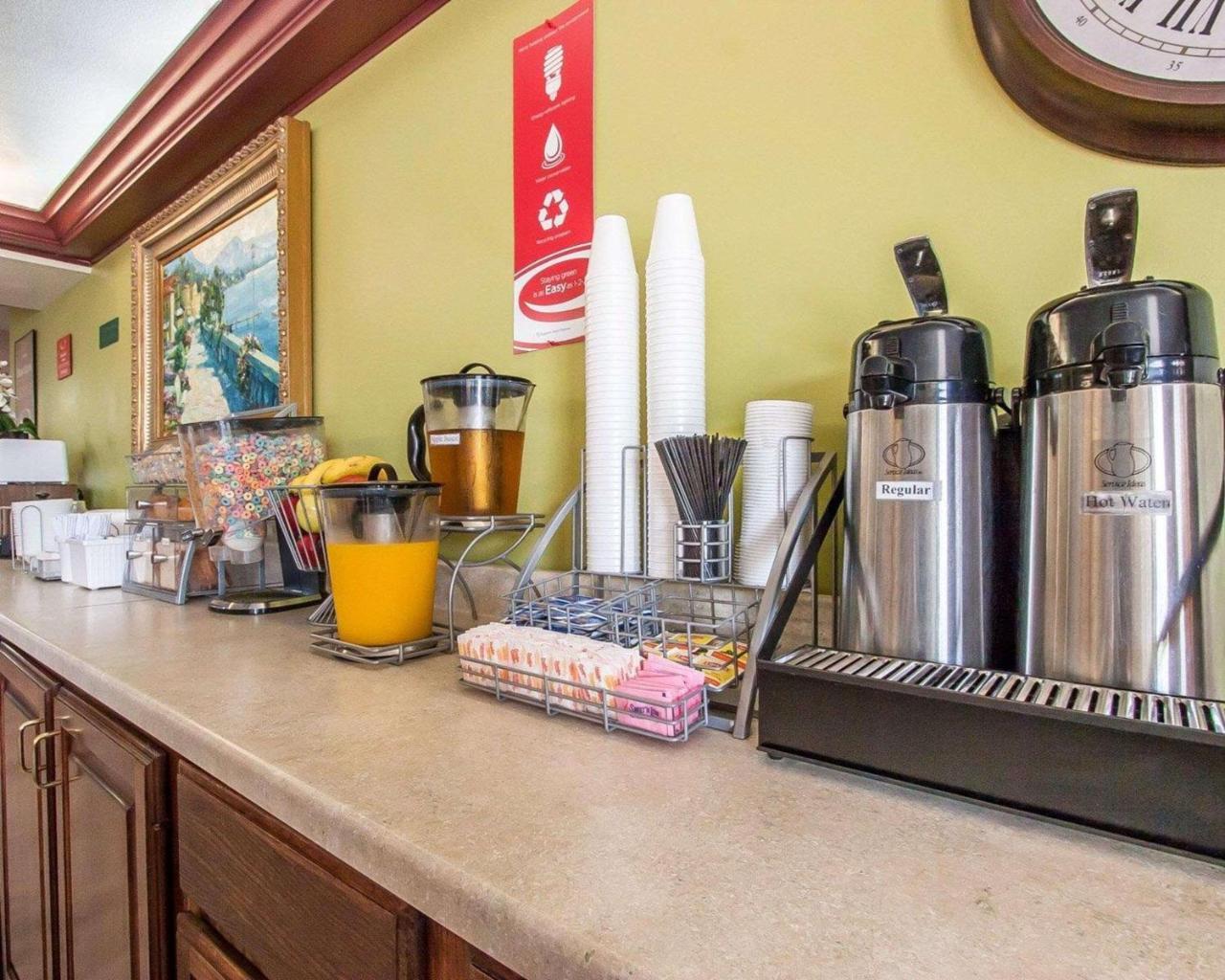 Econo Lodge Dexter Экстерьер фото
